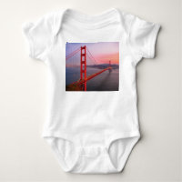 Golden gate bridge throw pillow