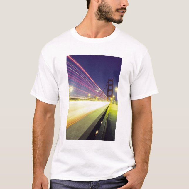 Golden Gate Bridge, traffic lights, San T-Shirt (Front)