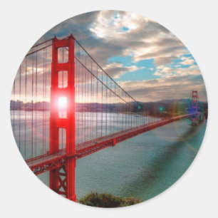 Golden Gate Bridge with Sun Shining through. Classic Round Sticker