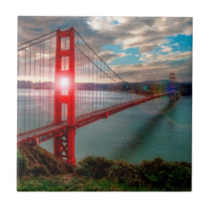 Golden Gate Bridge with Sun Shining through. Tile