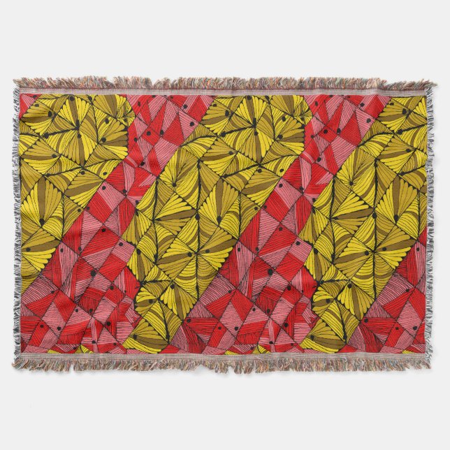 Golden Geometric Stripes – Luxe Abstract Throw Blanket (Front)