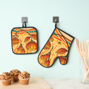 Golden Horizon Bloom   Oven Mitt & Pot Holder Set