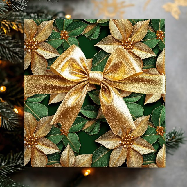 Golden Poinsettia Flower on Green Christmas Wrapping Paper (Golden Poinsettia Flower on Green Christmas Wrapping Paper)
