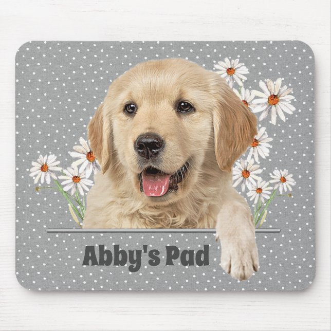 Golden Retriever and Daisies Mouse Pad (Front)
