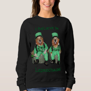 Golden Retriever I Believe in Leprechauns Sweatshirt