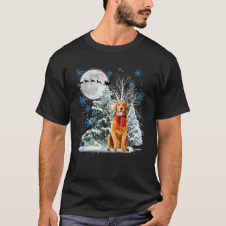 Golden Retriever Under Moonlight Snow Christmas Pa T-Shirt