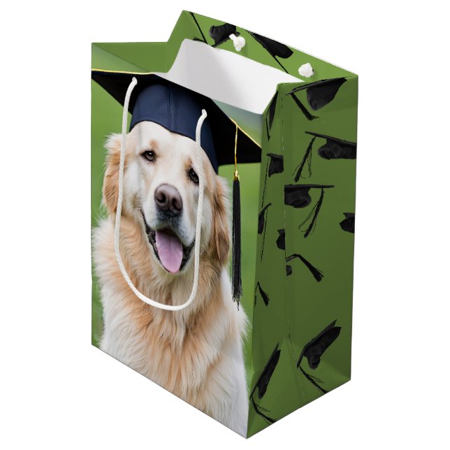 Golden Retriever Wearing Graduation Cap Medium Gift Bag (Front Angled)