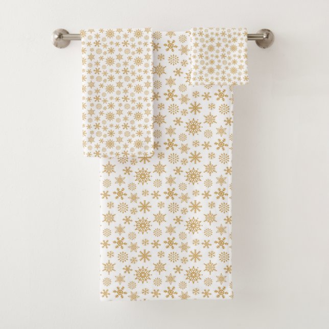 Golden Snowflakes Merry Christmas Personalised Bath Towel Set (Insitu)