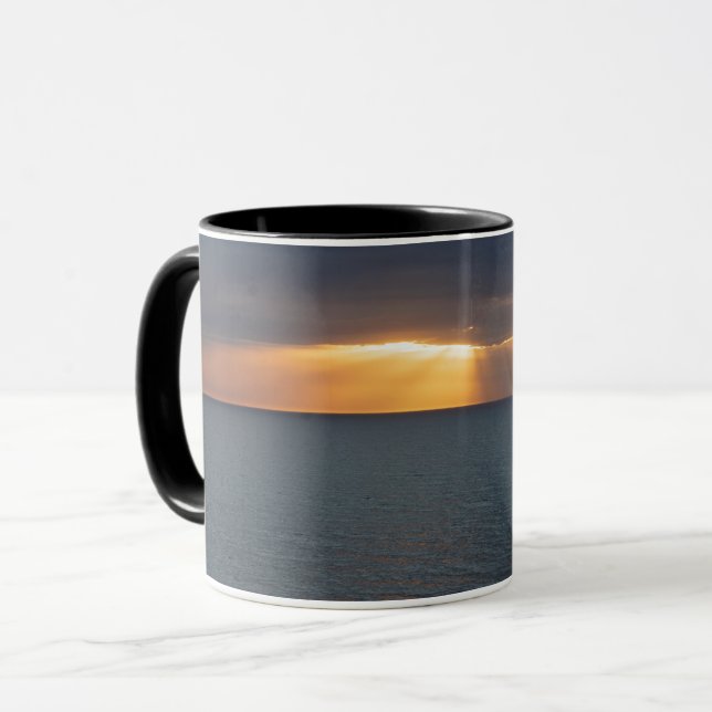 Golden sunset rays over the ocean reflections mug (Front Left)