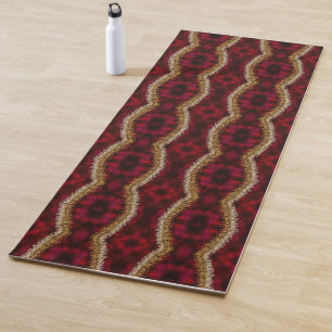 Golden wavy lines on burgundy pattern yoga mat