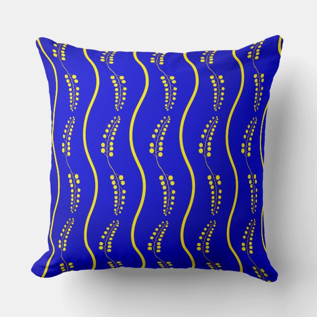 Golden wavy lines with berries throw pillow (Front)