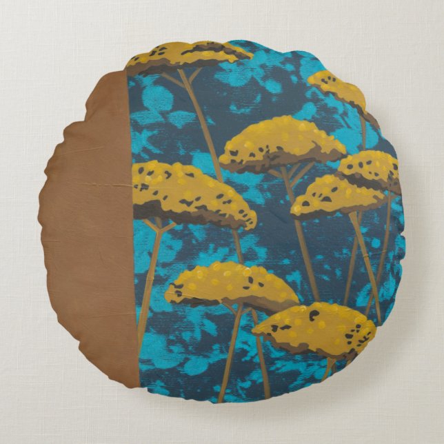 Golden Yarrow Garden with Blue Background Round Cushion (Front)