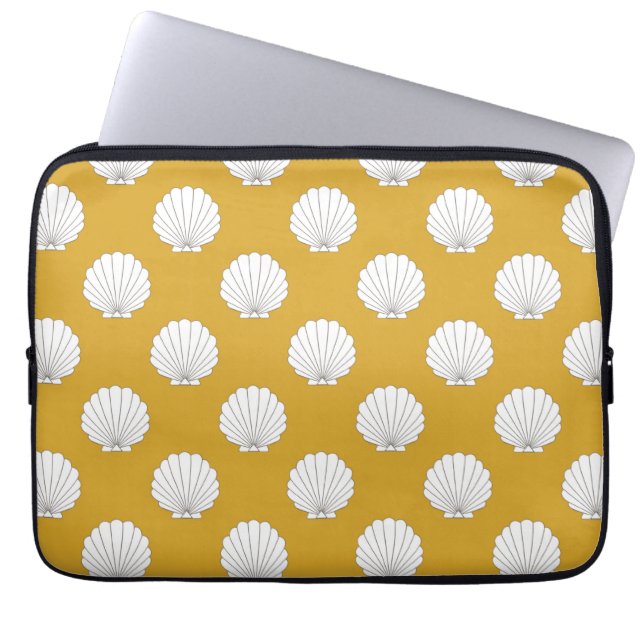 Golden Yellow Clamshells Seashells Pattern Laptop Sleeve (Front)