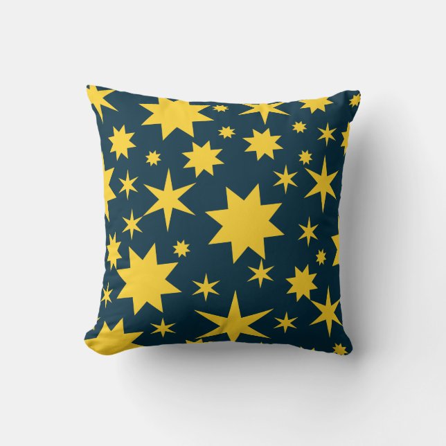 Goldene Sterne in dunkler Nacht Cushion (Front)