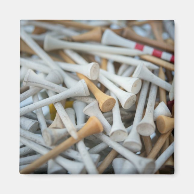 Golf Tees Magnet (Front)