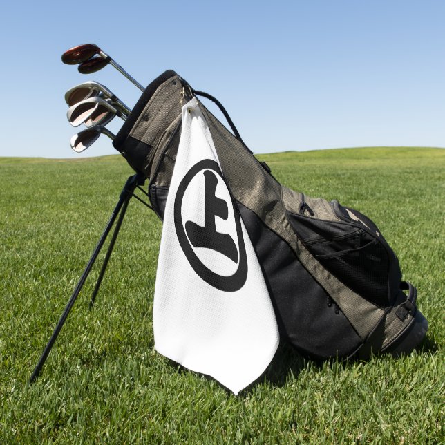 GOLF TOWEL HUNG TO ROUND (Green)