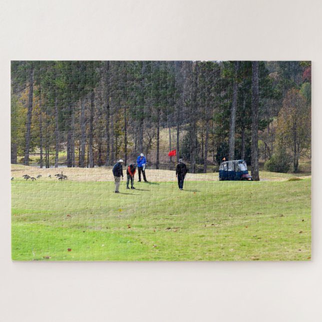 Golfers at putting green jigsaw puzzle (Horizontal)