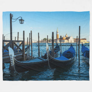 GONDOLAS FLEECE BLANKET