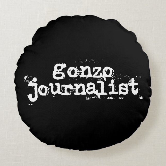Gonzo Journalist Round Cushion (Front)