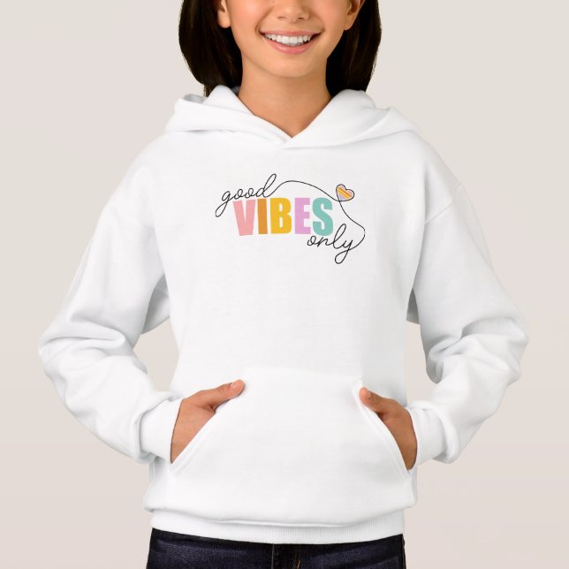 Good Vibes Only Rainbow Heart (Front)
