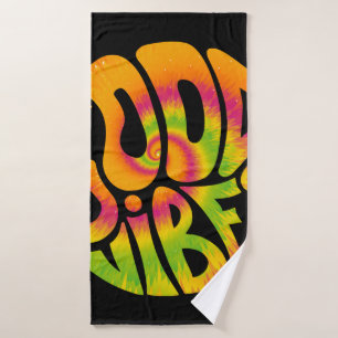 Good vibes quote. Tie dye psychedelic surreal font Bath Towel