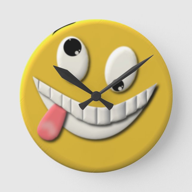 Goofy Happy Face Round Clock (Front)