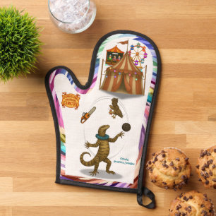 Gordy, goanna juggler oven mitt