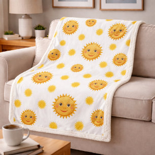 Gorgeous and Embellishing Smiling Sun Pattern Sherpa Blanket