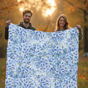 Gorgeous blue hydrangeas - floral pattern  fleece blanket