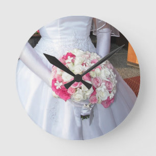 GORGEOUS BOUQUET ROUND CLOCK