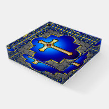 Gorgeous Cross Paperweight