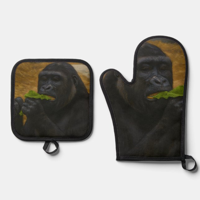 Gorilla Grace – Realistic Wildlife Portrait Oven Mitt & Pot Holder Set (Front)