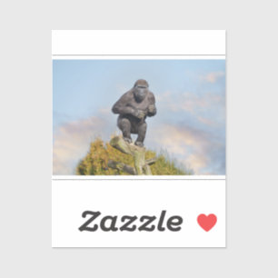 Gorilla's Tree-Balancing Act