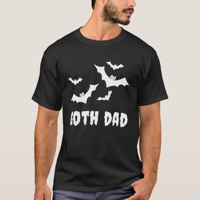 Goth Dad  Gothic Spooky Bats Father s Day Hallowee T-Shirt (Front)