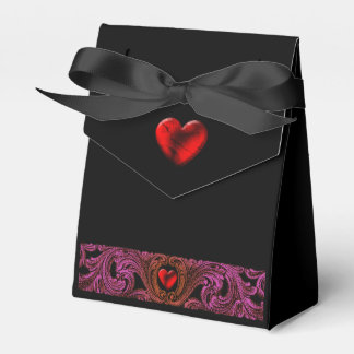 Goth Purple Ornament With Heart Favour Box