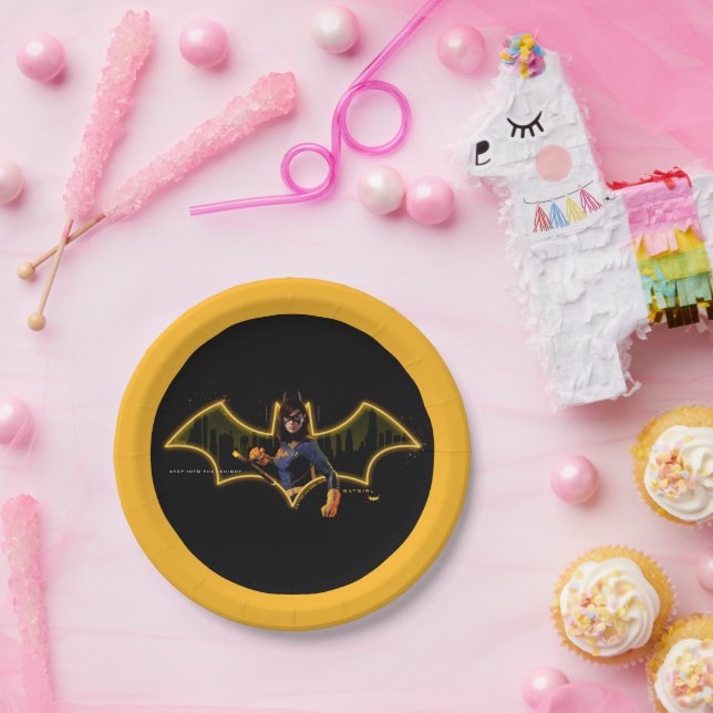 Gotham Knights Batgirl in Logo Paper Plate (Party)