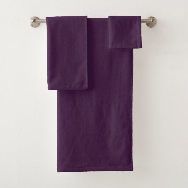 Gothic dark purple bath towel set (Insitu)