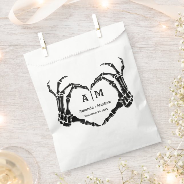 Gothic Halloween Skull Hand Heart Black Wedding Favour Bag (Clipped)
