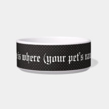 Gothic romantic bouquet Medium Pet Bowl