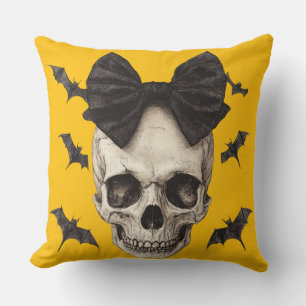🦇 Gothic Skull with Node Cushion