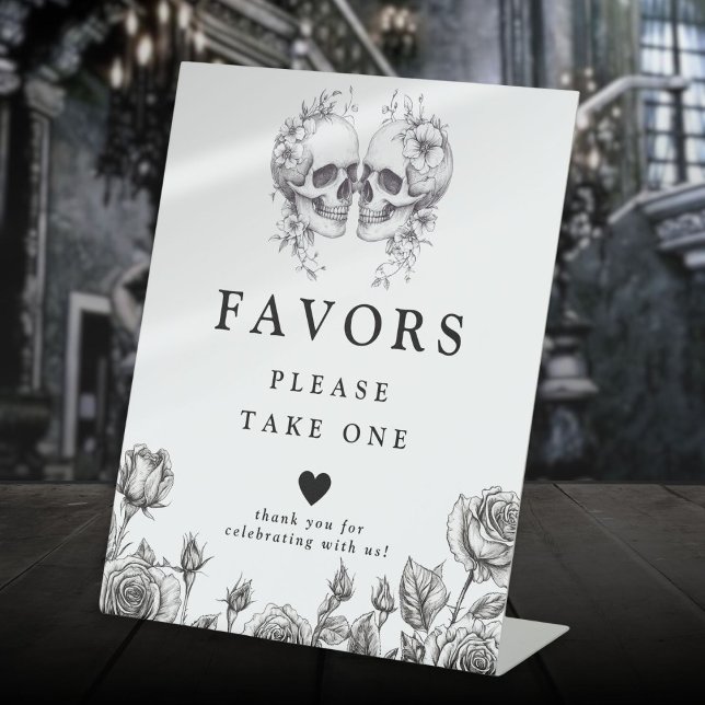 Gothic Skulls Black And White Favours Pedestal Sign (Gothic Skulls Black And White Favors Pedestal Sign)