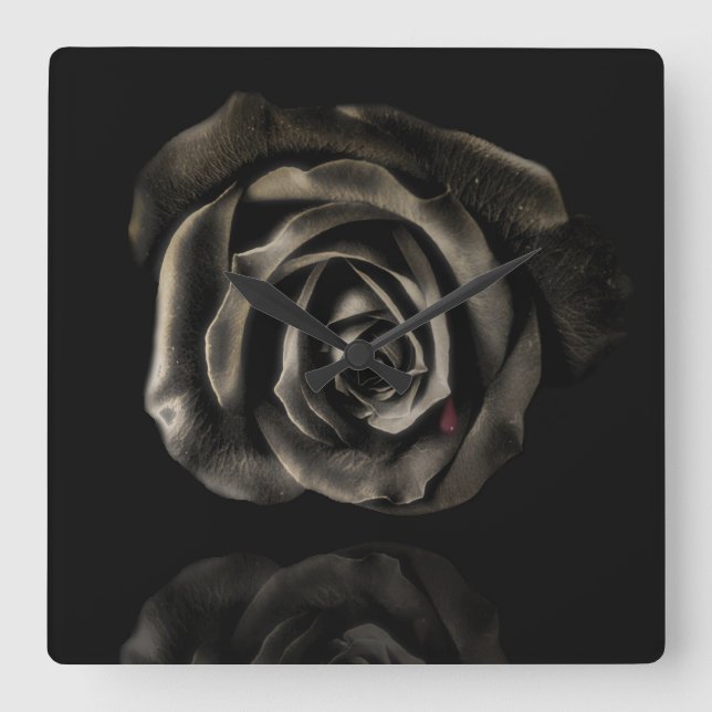 Gothic Vampire Black rose clock (Front)