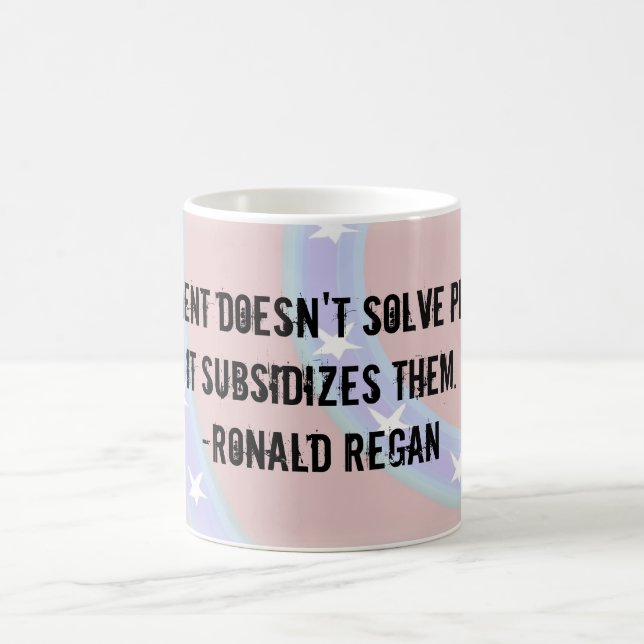 Government doesn't solve problems Mug (Center)