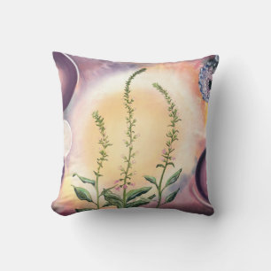Grace of Filigree Cushion