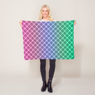Gradient grid chequered plaid tartan pattern pink fleece blanket