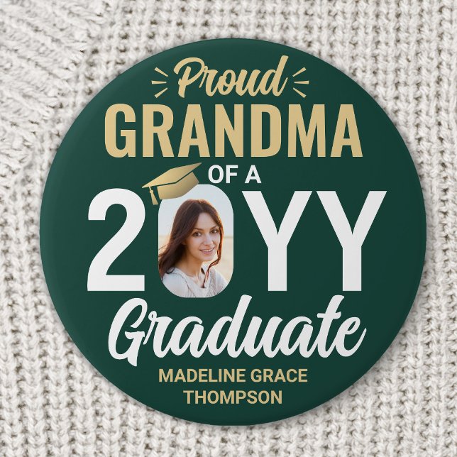 Graduate Photo Proud Grandma Modern Green and Gold 7.5 Cm Round Badge (Creator Uploaded)