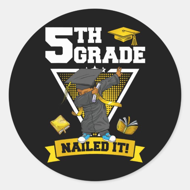 Graduation Boy 5th Grade Nailed It Cl Of 2024  Classic Round Sticker (Front)