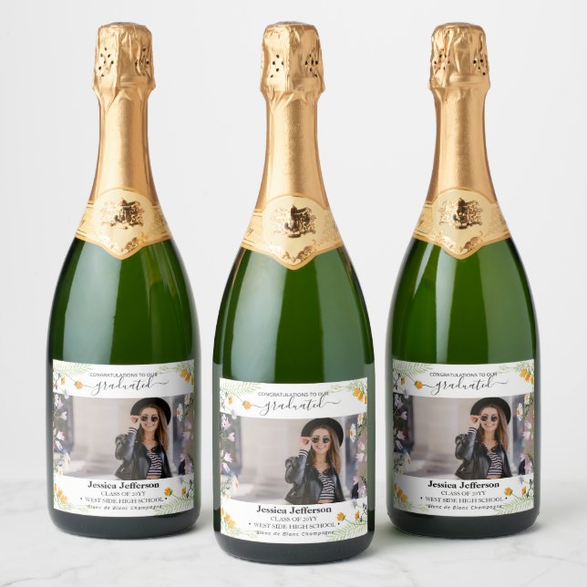 Graduation Party Congrats floral Sparkling Wine La Sparkling Wine Label (Bottles)
