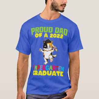 Graduation Proud Dad 2022 Kindergarten Graduate 8  T-Shirt