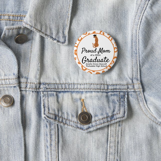 Graduation Proud Mum Leopard Print 6 Cm Round Badge (In Situ)